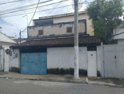 Casas 3 e 4 Quartos para Venda, em São Gonçalo, bairro Galo Branco, 7 dormitórios, 4 banheiros, 2 vagas